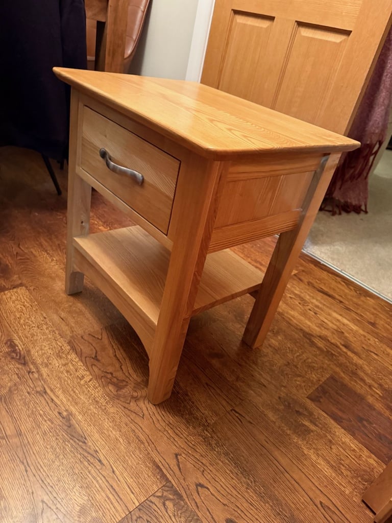 image for Solid Oak Bedside Table