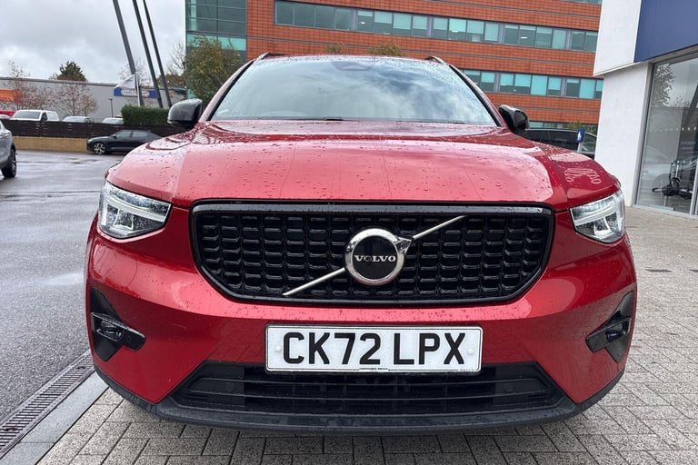 2022 Volvo XC40 2.0 B4 MHEV Plus SUV 5dr Petrol Hybrid DCT Auto AWD Euro 6 (s/s) (197 ps) ESTATE ...