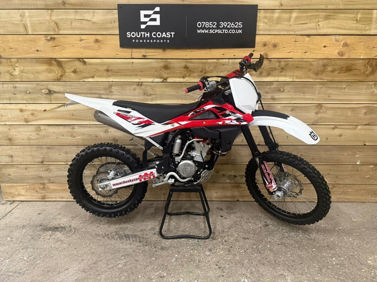 HUSQVARNA TXC 310R 2014 ENDURO BIKE ROAD REGISTERED