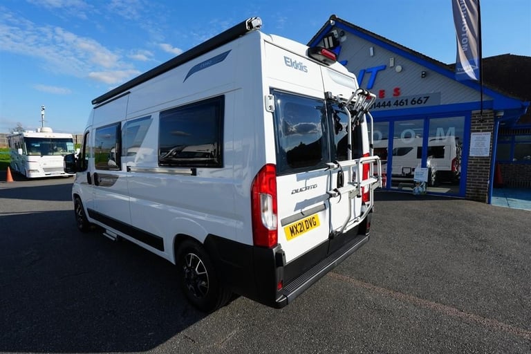 Elddis Chatsworth CV40 FIAT 3 BERTH 4 TRAVEL SEAT MOTORHOME