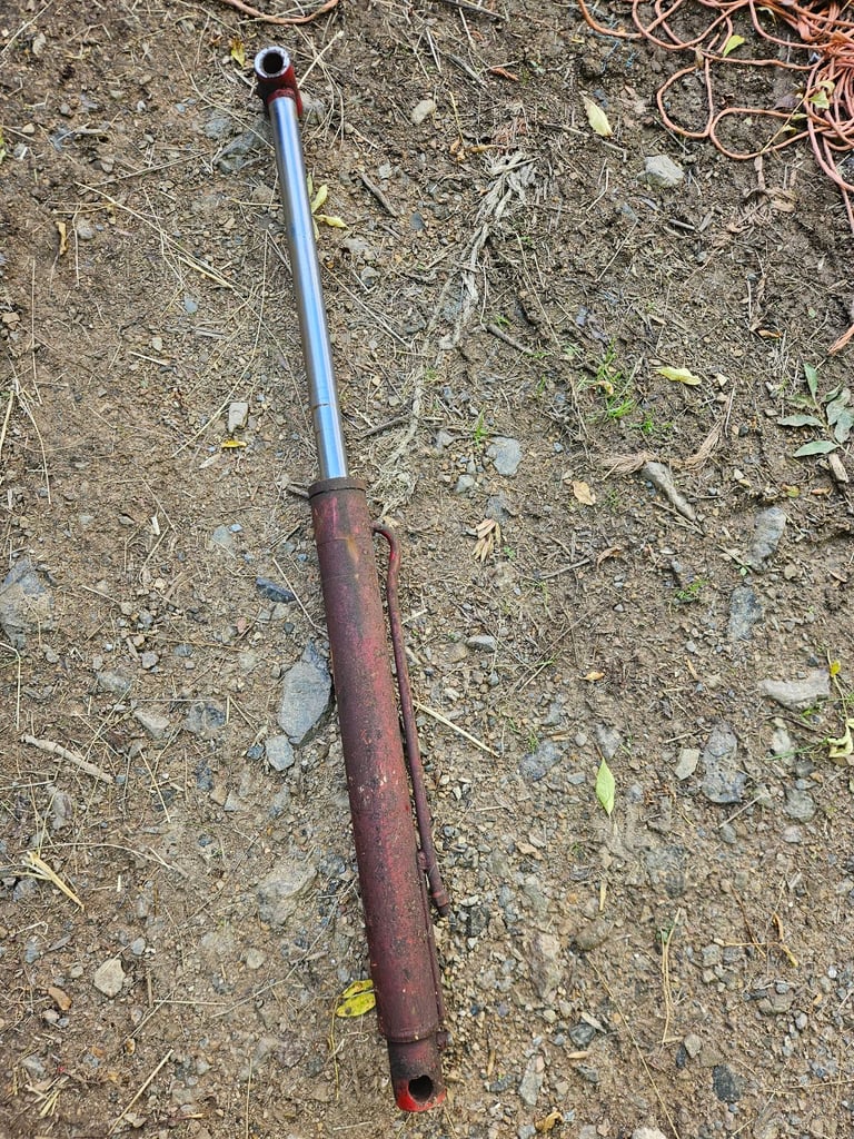 image for Hydraulic ram