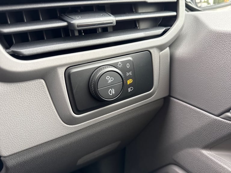  Volkswagen Transporter Panel Van 2.0 Tdi T32 Commerce Plus Panel Van 5dr