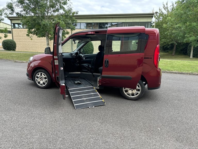  1.6 Multijet 95 Easy 5dr, Wheelchair Accessible Vehicle, WAV