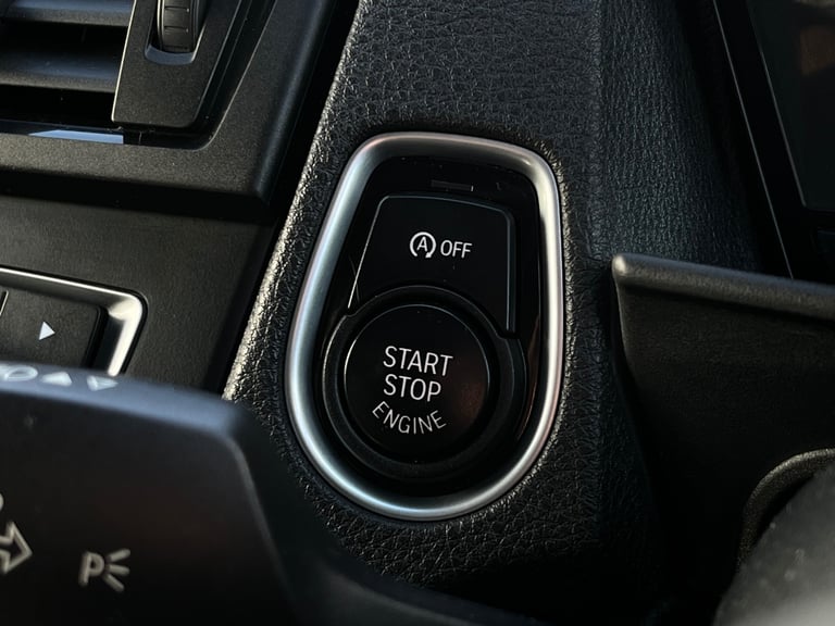 BMW, 1 SERIES, Hatchback, 2014, Manual, 1995 (cc), 5 doors