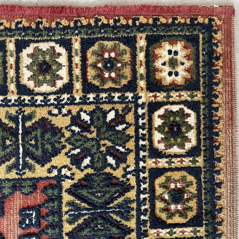 Vintage, large, area rug. Faded, distressed, worn. Farmhouse, country house look. COLLECT ONLY.