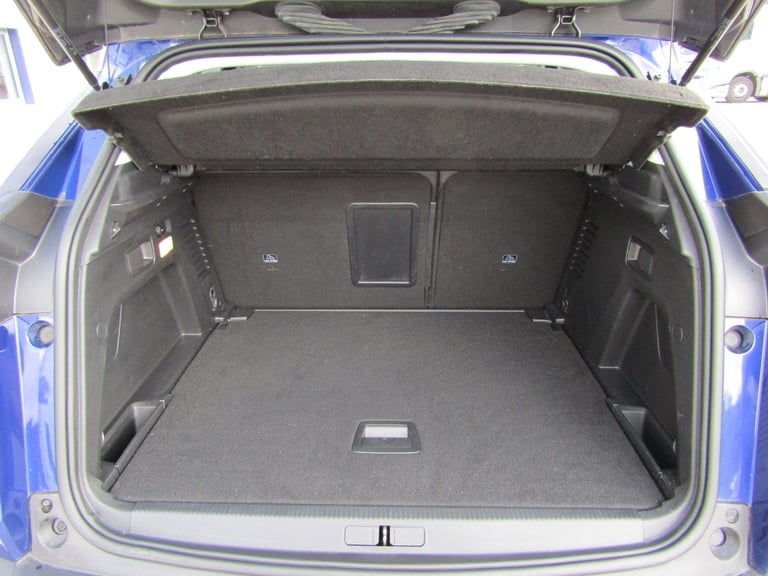 2019 Peugeot 3008 1.5 BLUE HDi ALLURE EAT AUTO EURO 6 (s/s) LEFT HAND DRIVE Estate Diesel Automatic