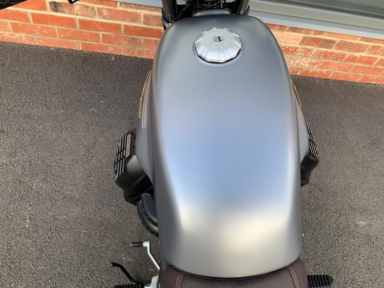 Moto Guzzi V7 CENTANARIO - ONE OWNER - 2 YEAR WARRANTY 