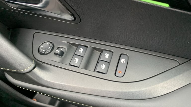 2022 Peugeot 2008 1.2 PureTech GT SUV 5dr Petrol Manual Euro 6 (s/s) (130 ps) SUV Petrol Manual