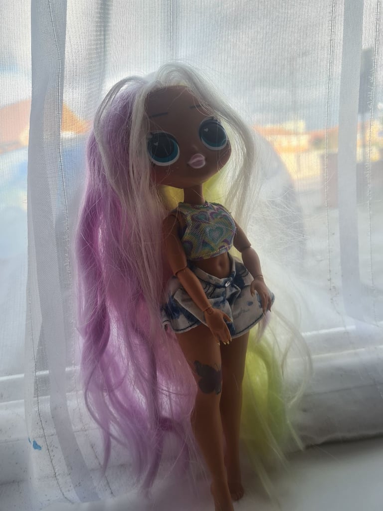 image for Official LOL Surprise OMG Doll "Sunshine Makeover"