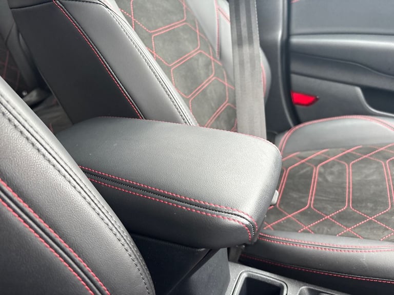 2025 Ford Puma 1.0 EcoBoost Hybrid mHEV ST-Line X 5dr Hatchback PETROL Manual