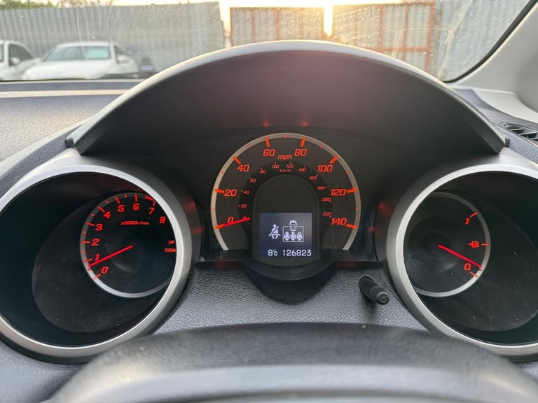 2009 Honda Jazz FIT 1.2 i-VTEC SE 5dr HATCHBACK Petrol Manual