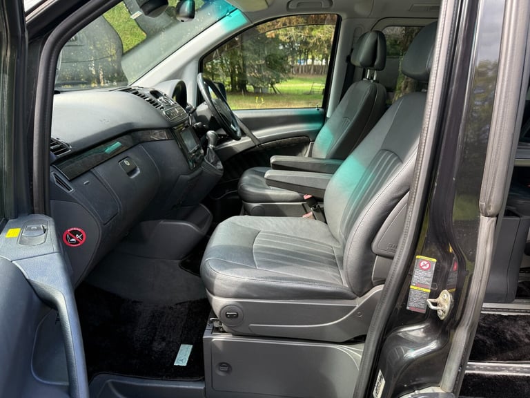 FRESH IMPORT 2011 MERCEDES-BENZ V350 AMBIENTE VIANO LONG WHEEL BASE 3.5 V6 AUTO