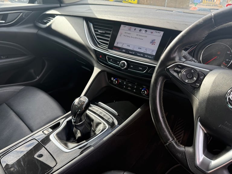 2017 Vauxhall Insignia 2.0 Turbo D Elite Nav 5dr HATCHBACK DIESEL Manual