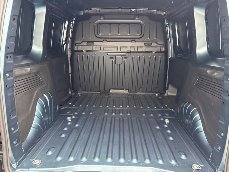 2025 Peugeot Partner 1.5 BlueHDi 100 Professional Van Van Diesel Manual