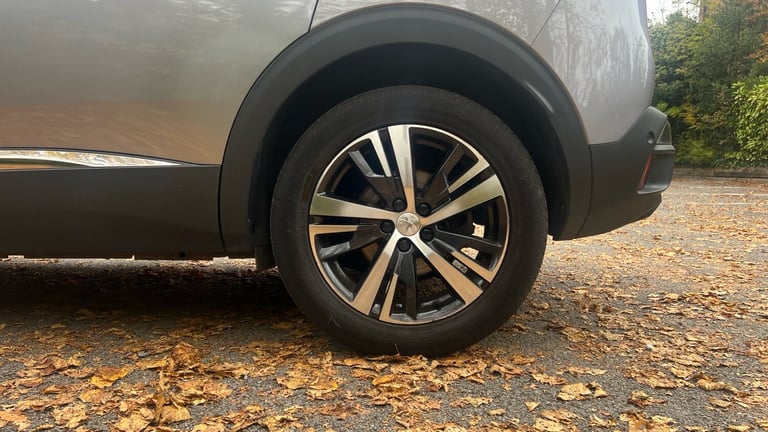 2019 Peugeot 3008 1.5 BlueHDi Allure SUV 5dr Diesel Manual Euro 6 (s/s) (130 ps) SUV Diesel Manual