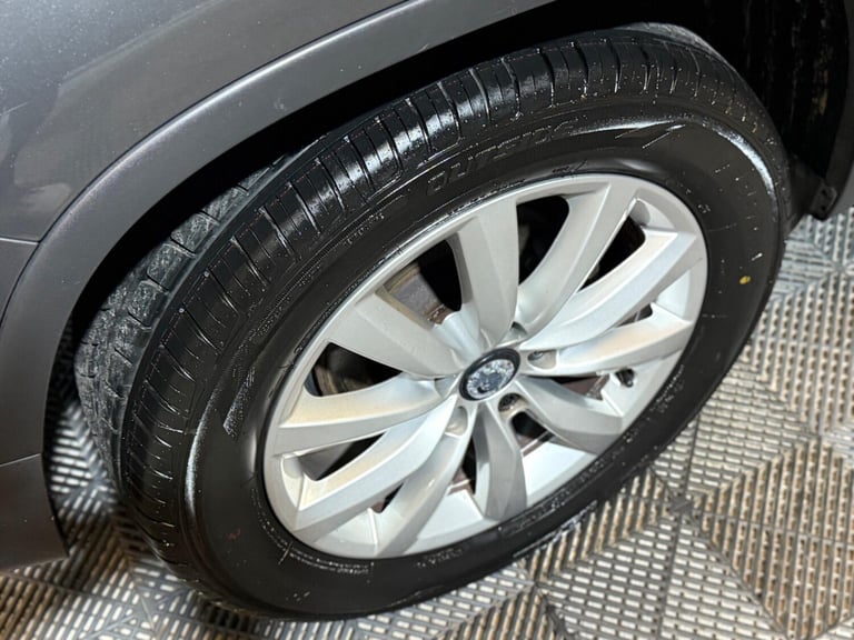 2014 Volkswagen Tiguan 2.0 TDI BlueMotion Tech Match 4WD Euro 5 (s/s) 5dr ESTATE Diesel Manual