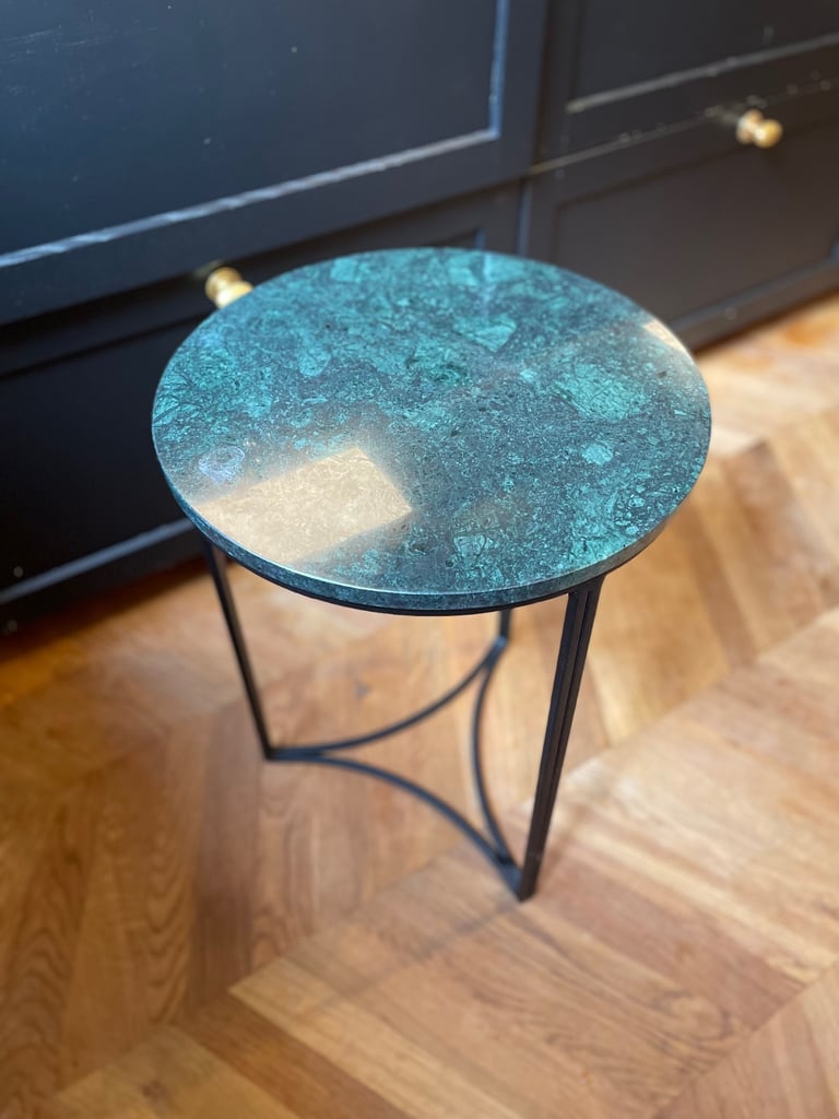 Marble coffee table/bed side table H&M