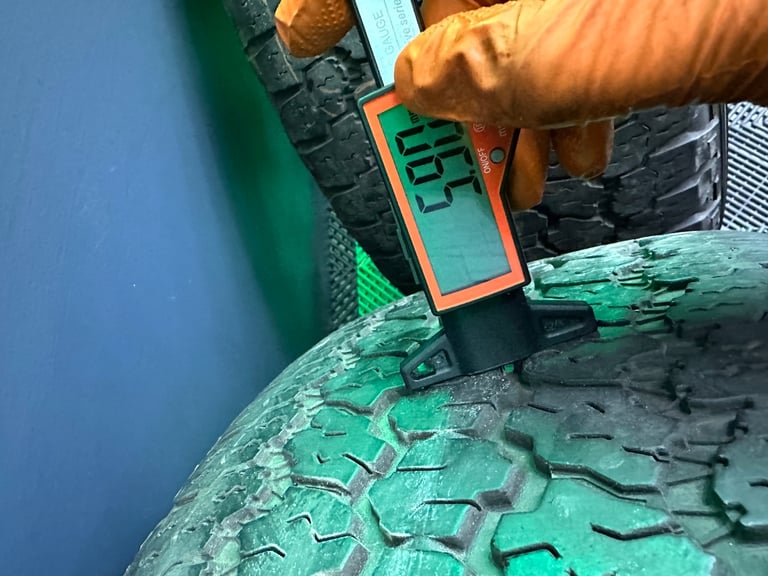 New Defender 90 / 110 L663 20” style 5095 Anthracite Grey Alloy Wheels & Goodyear Wrangler AT’s!