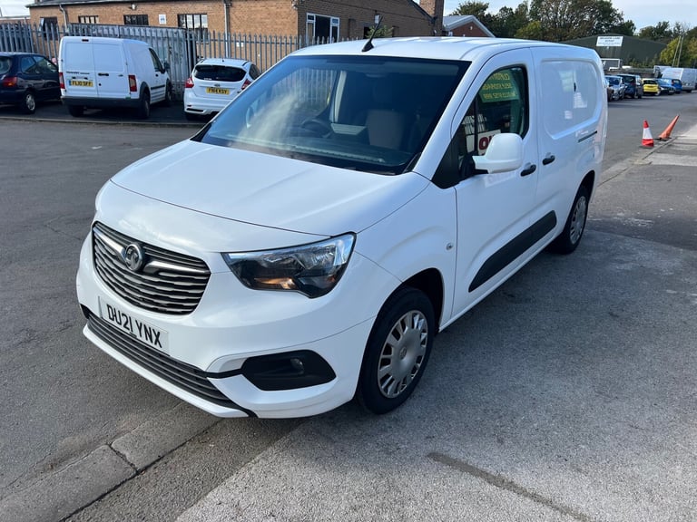 2021 Vauxhall Combo 2300 1.5 Turbo D 100ps H1 Sportive Van PANEL VAN Diesel Manual