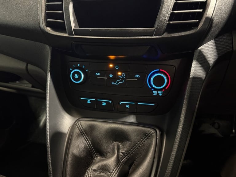 2020 70 FORD TRANSIT CONNECT 1.5 230 ECOBLUE LEADER CREW VAN DOUBLE CAB 6DR DIES