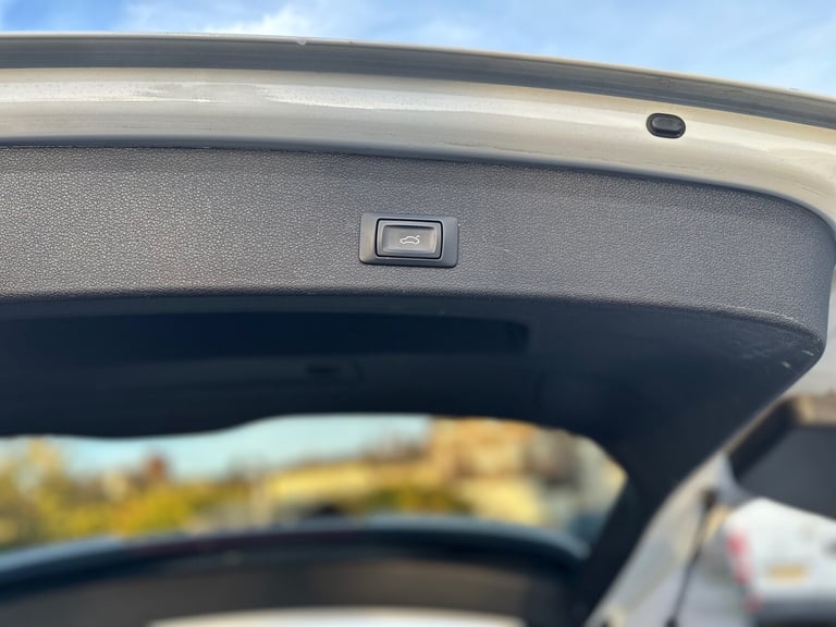 2014 Audi Q5 3.0 TDI Quattro S Line Plus 5dr S Tronic ESTATE Diesel Automatic