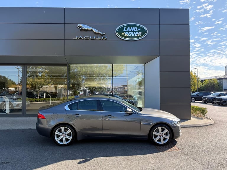 2018 Jaguar XE 2.0i GPF Portfolio Saloon 4dr Petrol Auto Euro 6 (s/s) (200 ps) SALOON Petrol Auto...