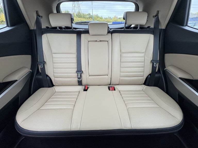 2018 Ssangyong Tivoli 1.6 e-XDi ELX SUV 5dr Diesel Auto 4WD Euro 6 (115 ps) HATCHBACK Diesel Auto...