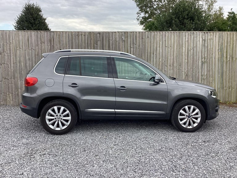 2014 Volkswagen Tiguan 2.0 TDI BlueMotion Tech Match 2WD Euro 5 (s/s) 5dr ESTATE Diesel Manual