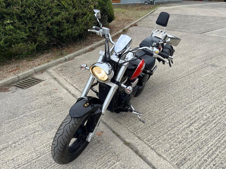 2010 60 SUZUKI VZ 800 ZK9 INTRUDER VZ800 BOULEVARD M800 CUSTOM CRUISER - 3k MILE