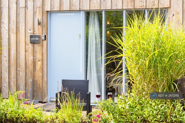 1 bedroom house in Penwarne Road, Mawnan Smith, Falmouth, TR11 (1 bed) (#2652118)