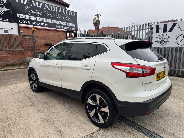 2017 Nissan Qashqai 1.2 DIG-T N-Connecta SUV 5dr Petrol XTRON 2WD Euro 6 (s/s)