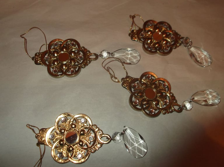 Gold Metal Christmas Tree Decorations Set of 4 Vintage