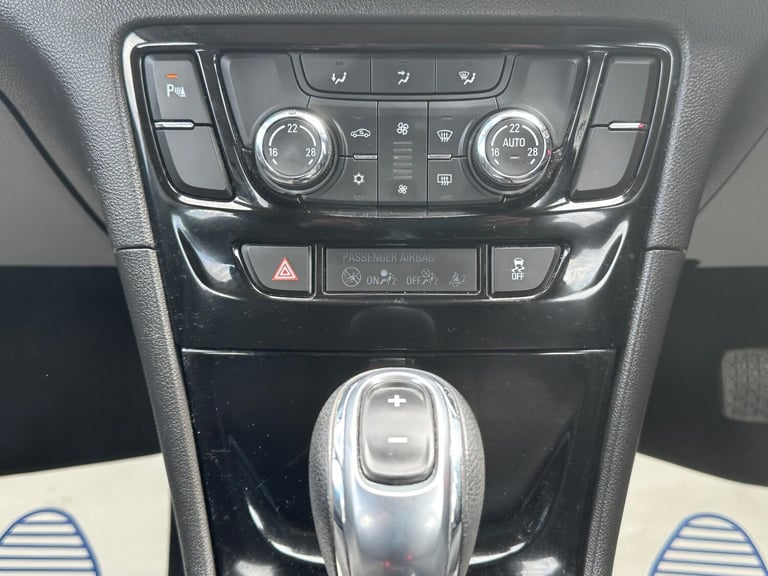 2017 Vauxhall Mokka X 1.4i Turbo Active Auto Euro 6 5dr HATCHBACK Petrol Automatic