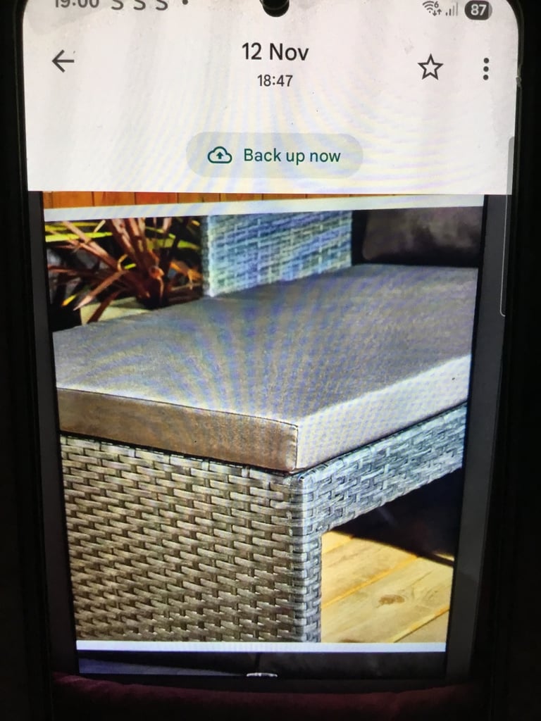 Brand new L shape rattan corner sofa & table