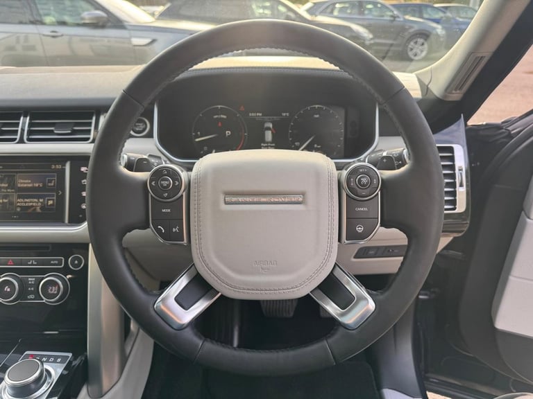 2016 Land Rover Range Rover 3.0 TDV6 Vogue SE 4dr Auto ESTATE DIESEL Automatic