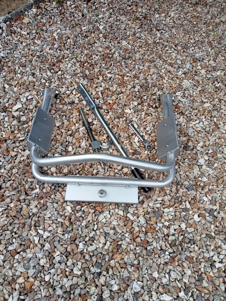 Aluminium leveller
