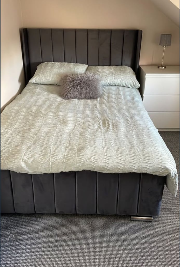 Double bed with mattress 