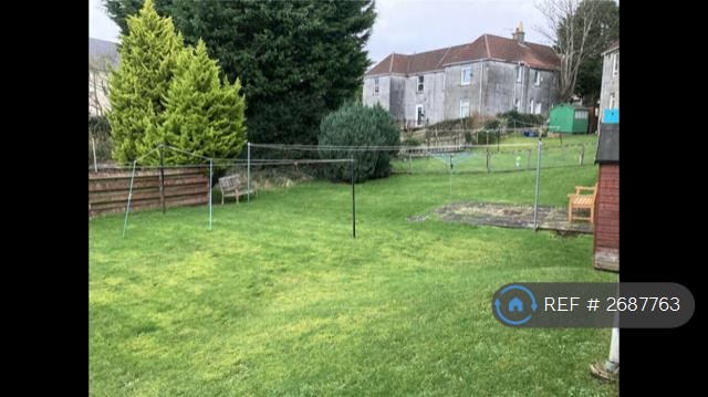 2 bedroom flat in Seamore Street, Largs, KA30 (2 bed) (#2687763)