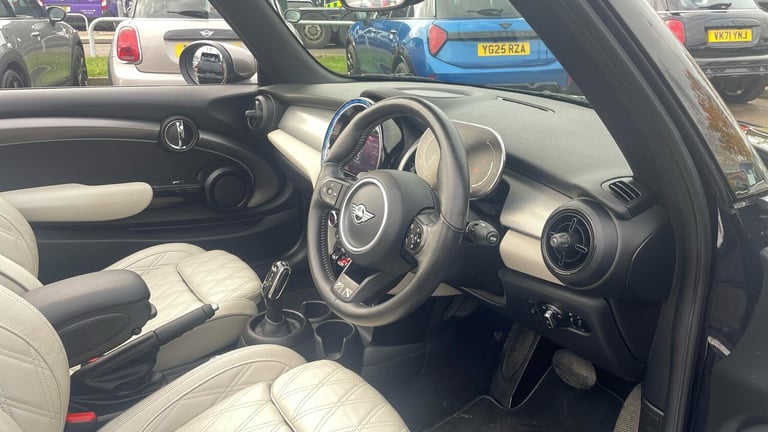 2021 MINI Convertible 1.5 Cooper Exclusive 2dr Auto Convertible Petrol Automatic