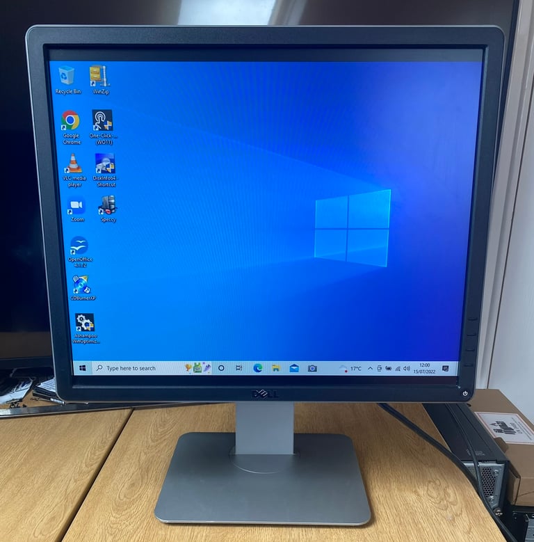 19inch Dell Ultra/Widescreen HD IPs professional monitor /Cctv (