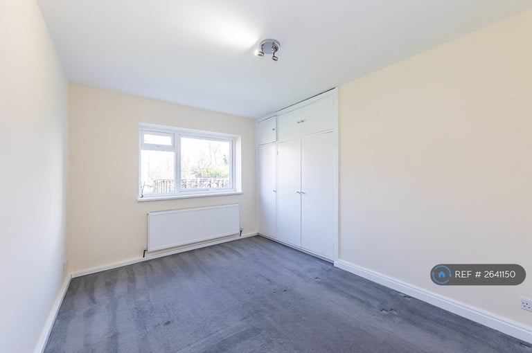 2 bedroom flat in Sherwood, London, NW6 (2 bed) (#2641150)
