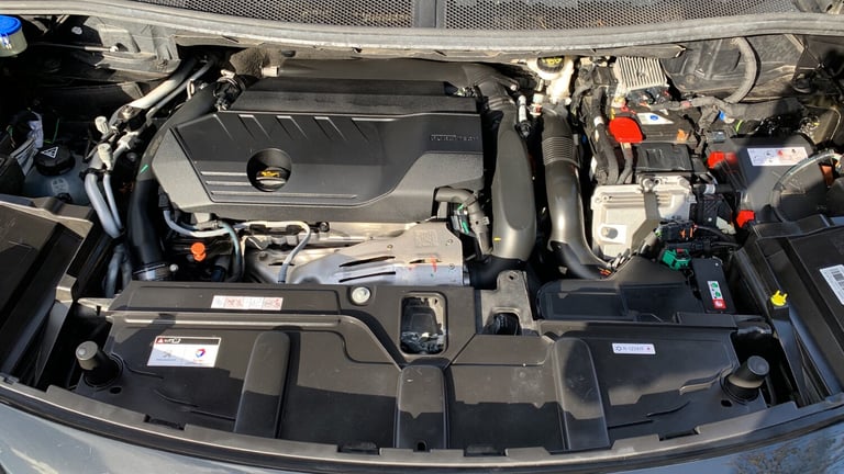 2020 Peugeot 3008 1.6 13.2kWh GT SUV 5dr Petrol Plug-in Hybrid e-EAT 4WD Euro 6 (s/s) (300 ps SUV...