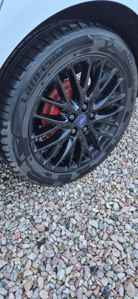 Ford, FOCUS, Hatchback, 2013, Manual, 998 (cc), 5 doors