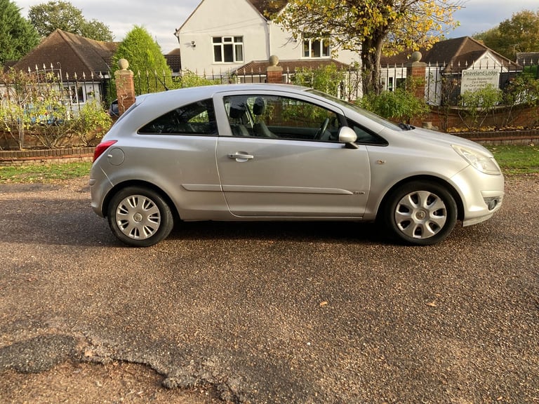 2007 VAUXHALL CORSA SXI 3 DOOR HATCHBACK,ULEZ. IDEAL 1ST CAR, YEARS MOT.
