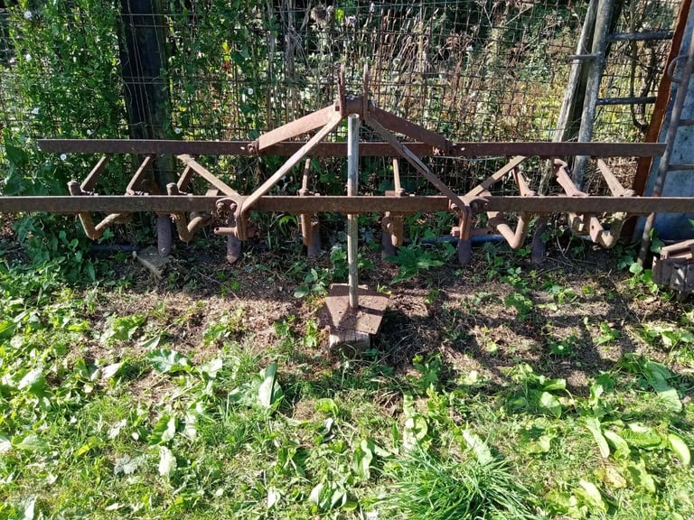 Vintage cultivator