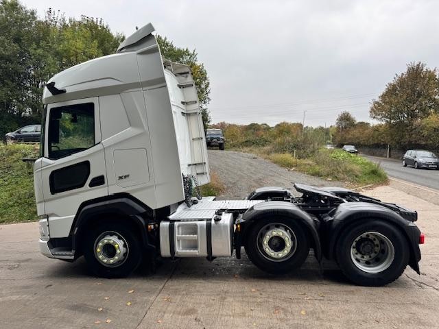 2023 23 DAF XF 480 EURO 6 6X2 TRACTOR UNIT, SLIDER, FRIDGE, MICROWAVE 