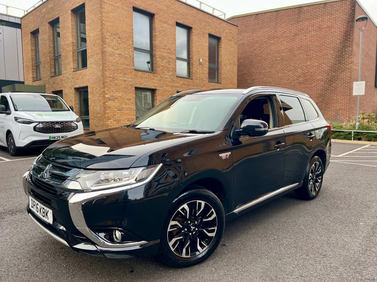 Mitsubishi, OUTLANDER, Estate, 2016, Other, 1998 (cc), 5 doors