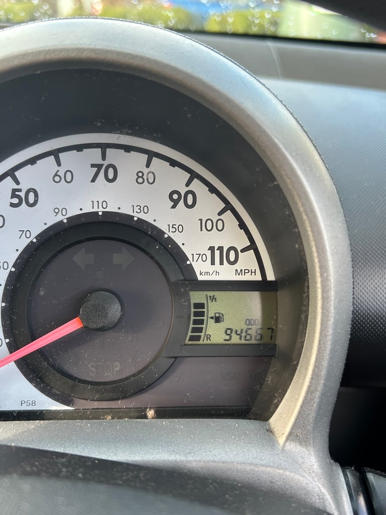 Citroen, C1, Hatchback, 2010, Manual, 998 (cc), 3 doors