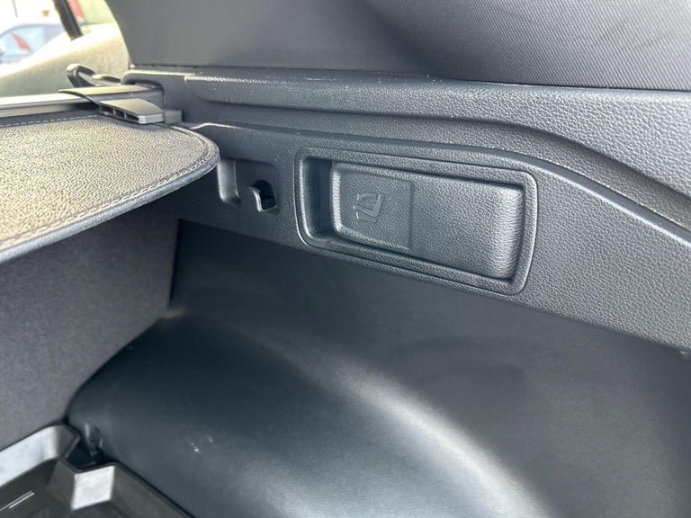 2025 Kia Sportage 1.6 h T-GDi GT-Line SUV 5dr Petrol Hybrid Auto Euro 6 (s/s) (207 bhp) SUV PETRO...