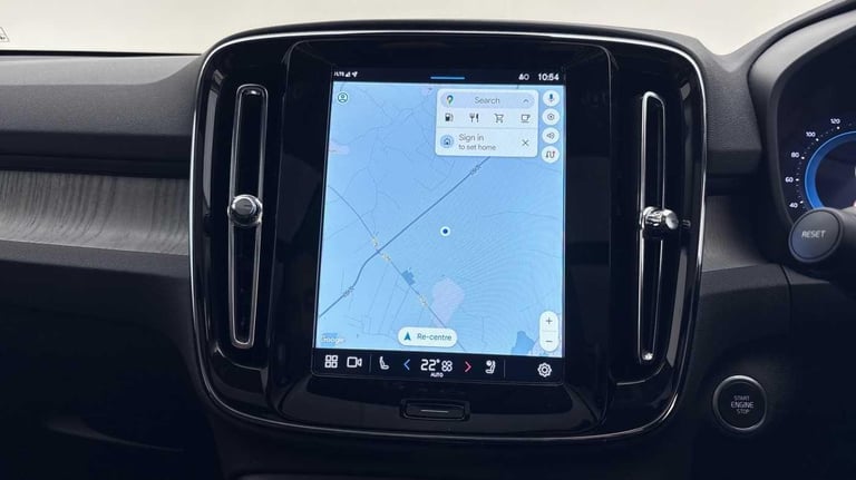 2025 Volvo XC40 2.0 B3P Ultra Dark 5dr Auto ESTATE PETROL Automatic